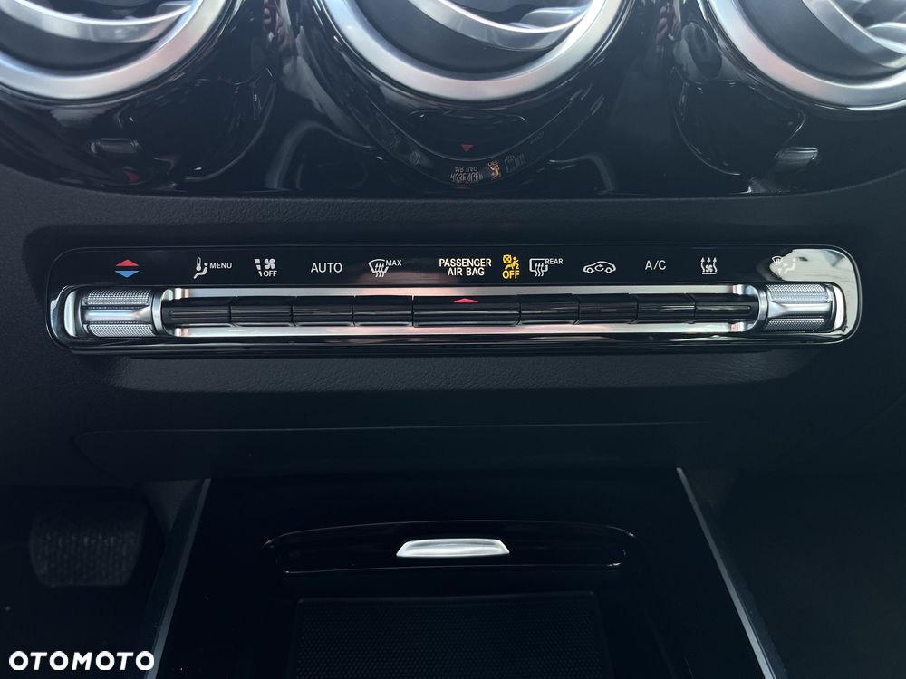 Mercedes-Benz EQA 250+ 70.5kWh Progressive - 16