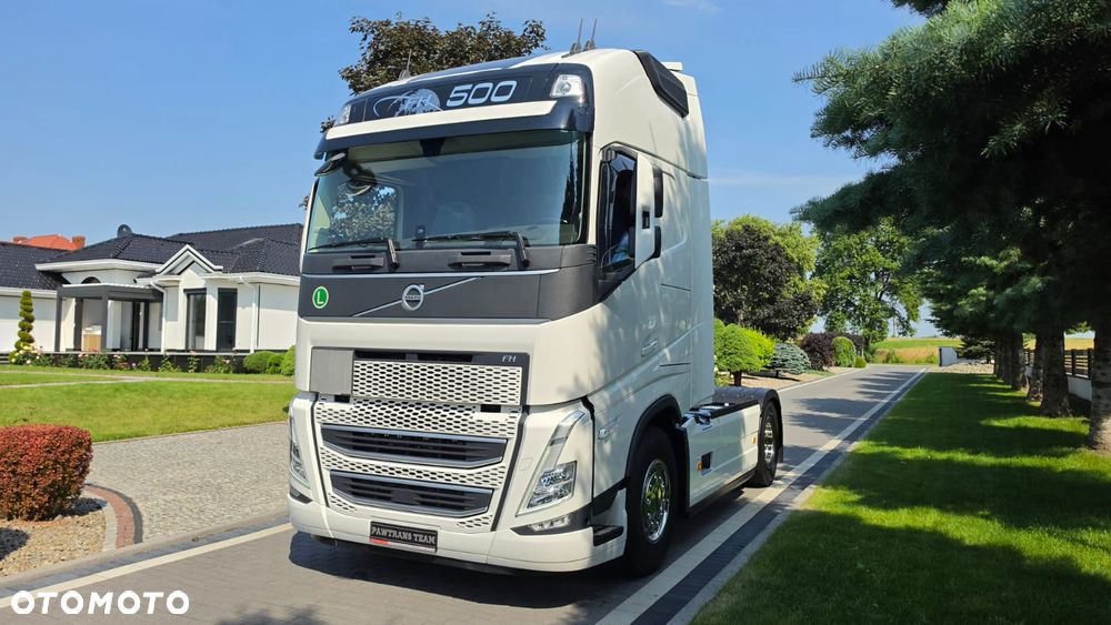 Volvo ///FH///500///2023///JEDYNE  311 TYŚ KM///1 TURBINA///KLIMATYZACJA POSTOJOWA///ZABUDOWY MIĘDZYOSIOWE/// VIRTUAL COCPIT///TABLET///KAMERA///STAN  BARDZO DOBRY - 1