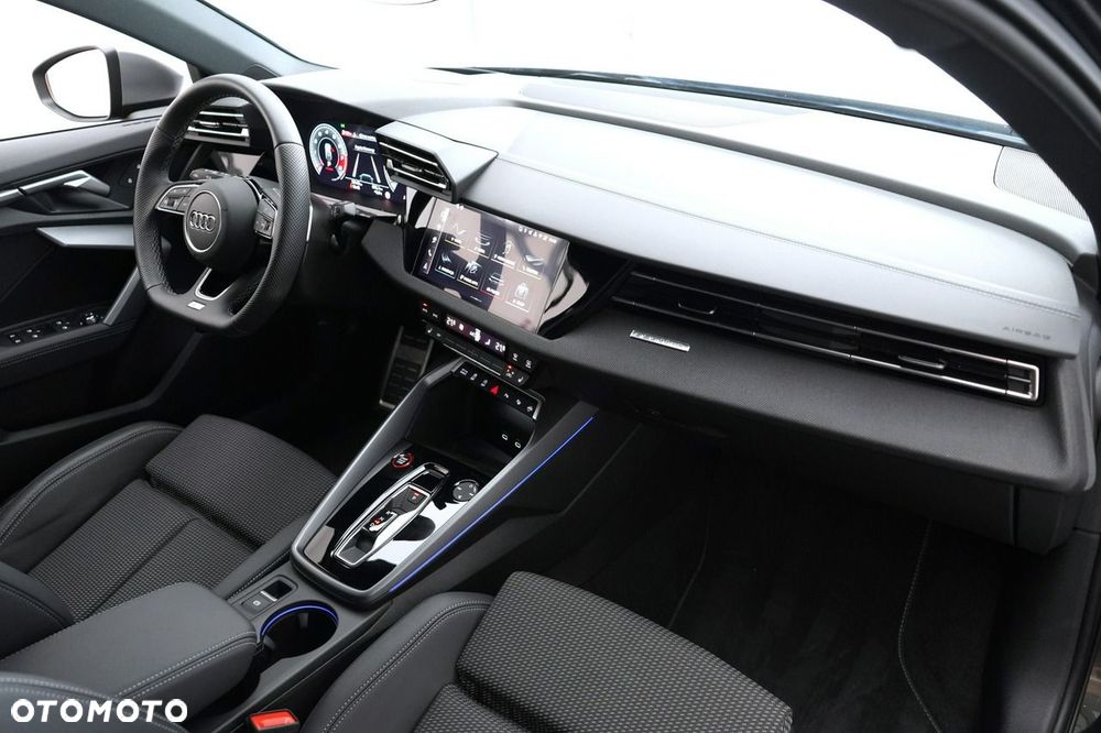 Audi S3 Sportback - 27