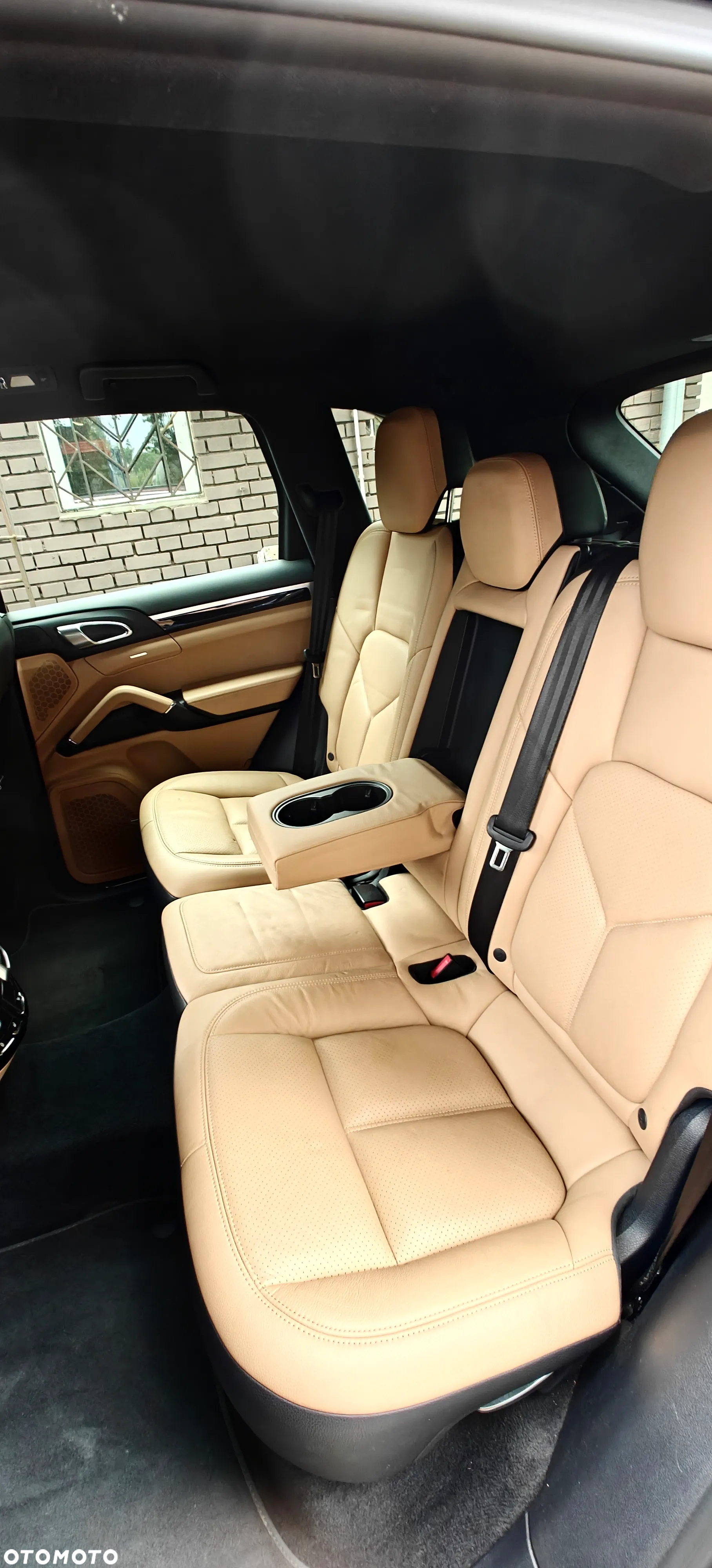 Porsche Cayenne Standard - 8