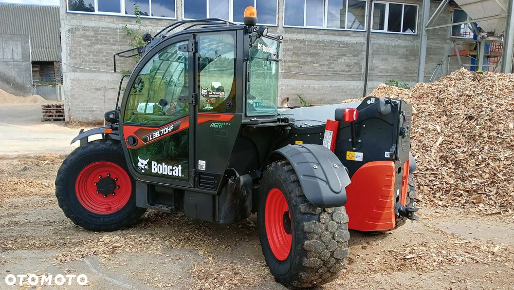 Bobcat TL38.70XRD - 10