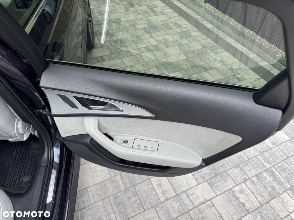 Audi A6 Avant 3.0 TDI quattro S tronic - 29