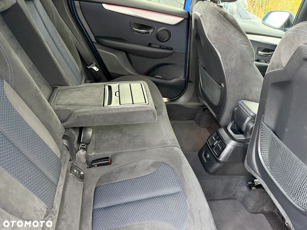 BMW Seria 2 218d Sport-Aut M Sport - 35