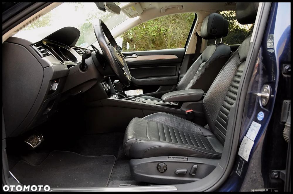 Volkswagen Passat - 6