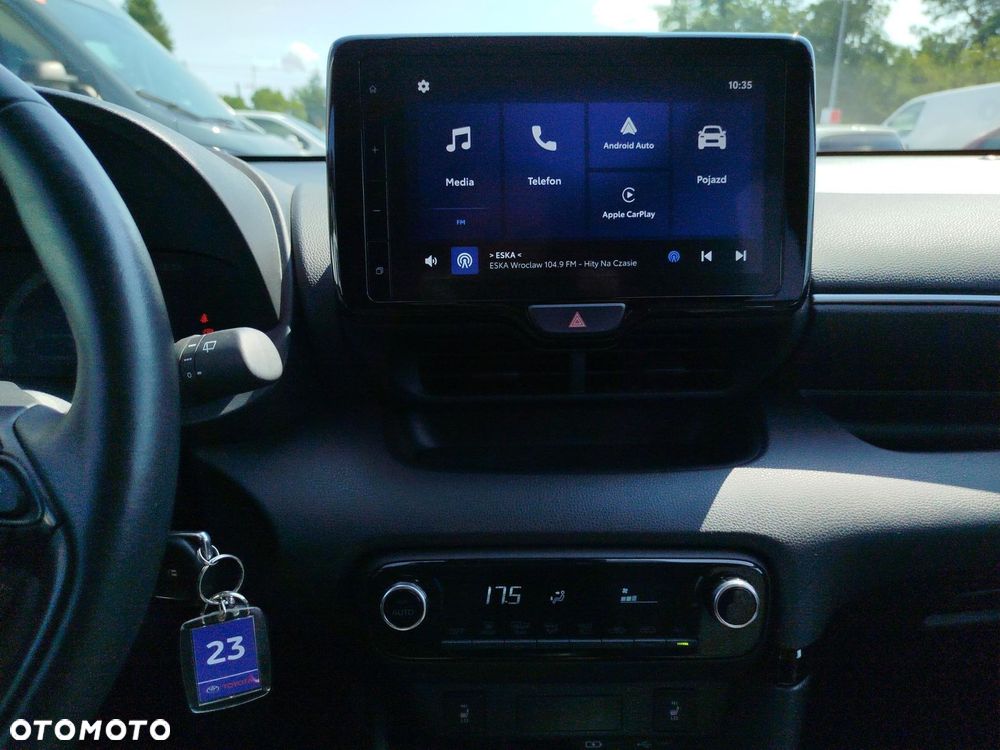 Toyota Yaris - 13
