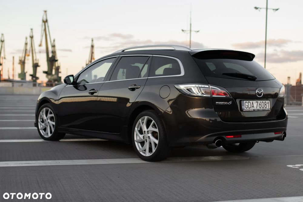 Mazda 6 2.2 CD Exclusive + - 6