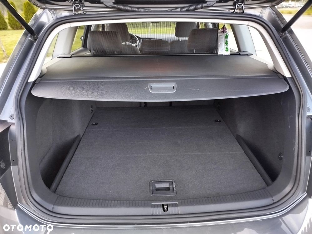 Volkswagen Golf 1.6 TDI (BlueMotion Technology) Comfortline - 25