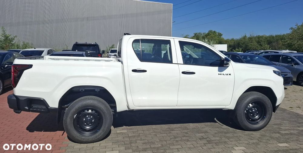 Toyota Hilux - 17