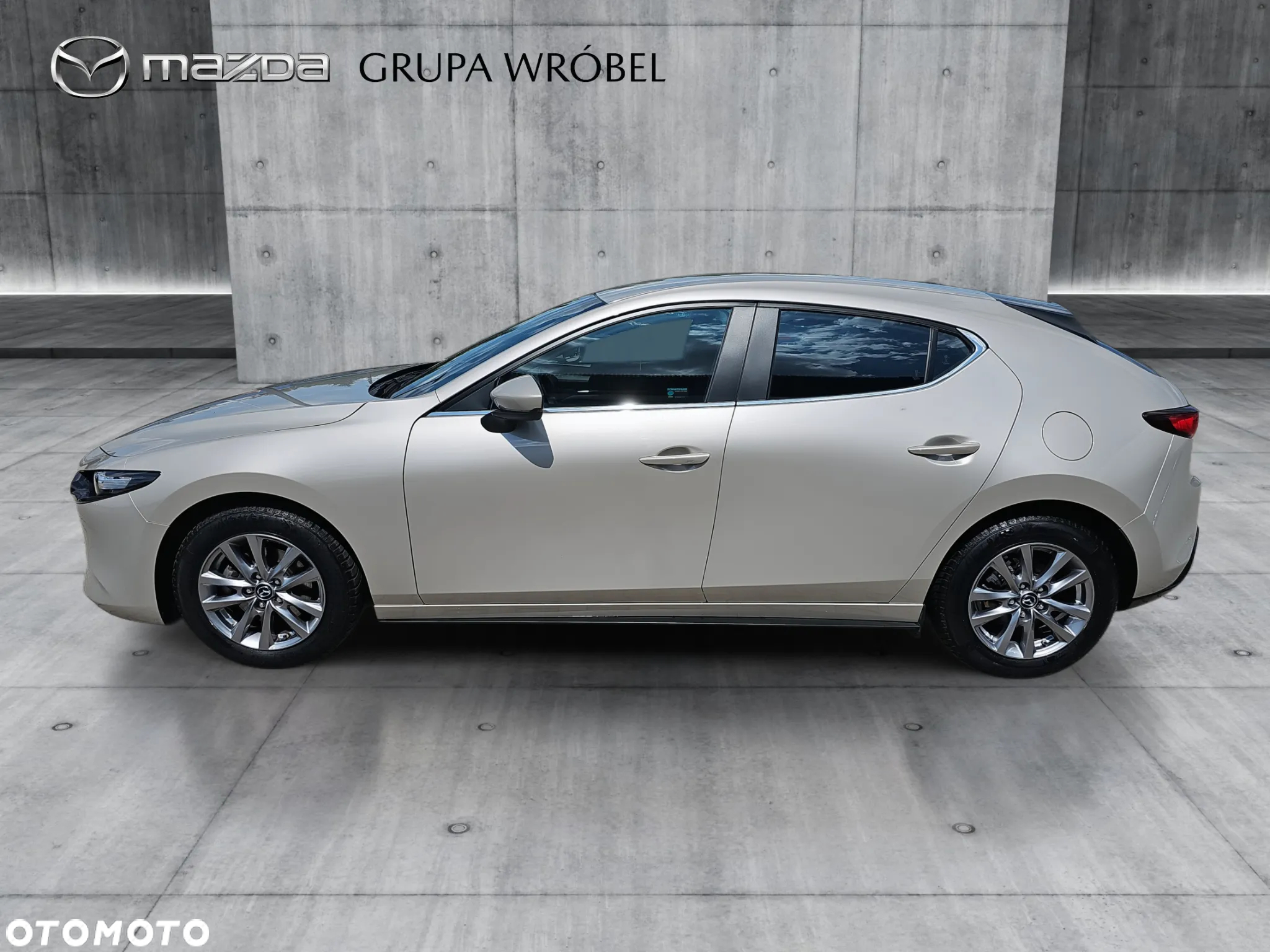 Mazda 3 - 8