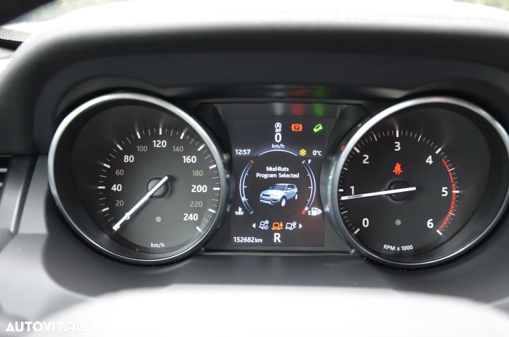 Land Rover Range Rover Evoque 2.0 D150 R-Dynamic - 30