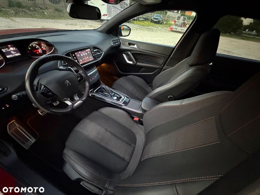 Peugeot 308 - 10