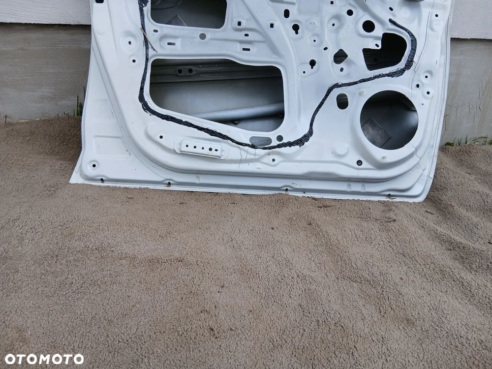 DRZWI PRZEDNIE LEWE TOYOTA YARIS III LIFT ROK 14/18 - 6