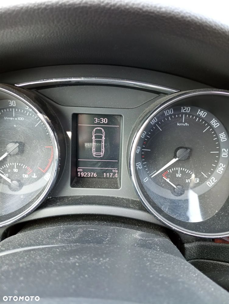 Skoda Superb 1.6 TDI Ambition Greenline - 4
