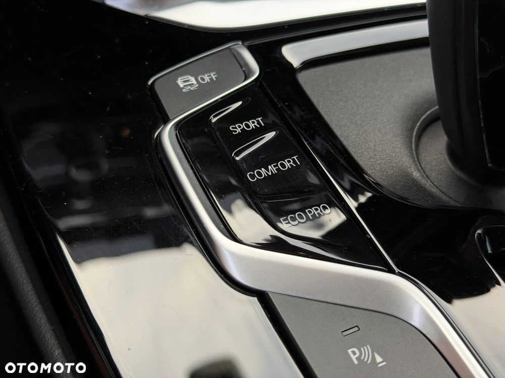BMW X4 xDrive20i GPF sport - 21