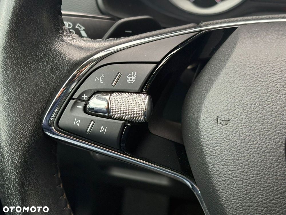Skoda Karoq 1.5 TSI ACT Style DSG - 7