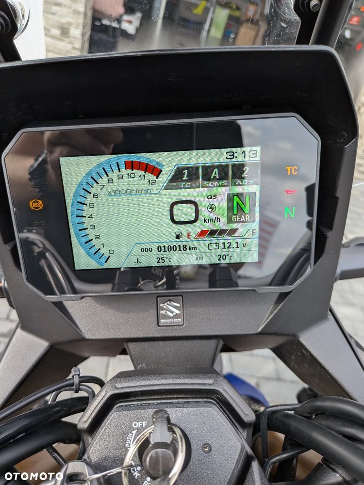 Suzuki DL - 6