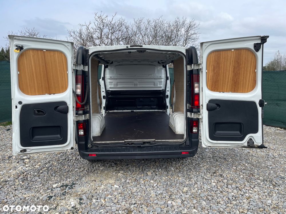 Renault Trafic - 15