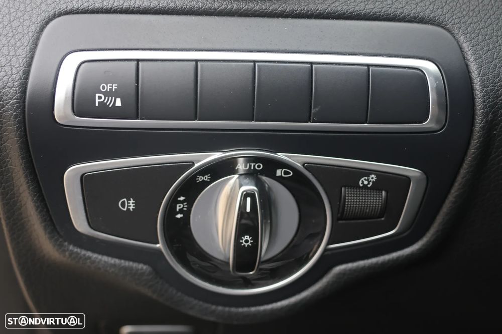 Mercedes-Benz GLC 220 d 4Matic 9G-TRONIC - 26