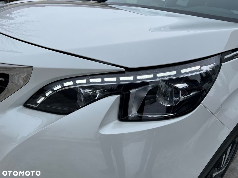 Peugeot 3008 1.2 PureTech Active S&S - 9