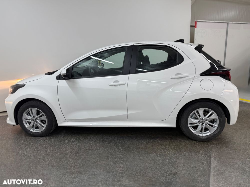 Toyota Yaris - 4