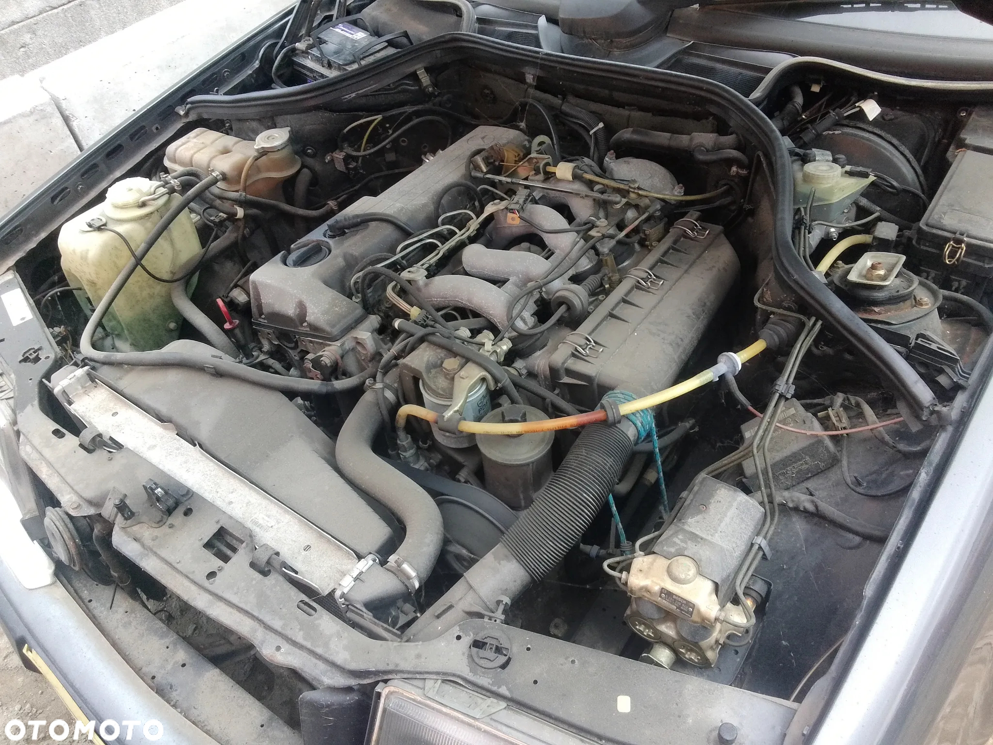 Mercedes-Benz W124 (1984-1993) - 21
