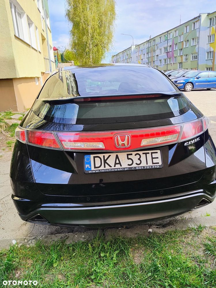 Honda Civic 1.8i-VTEC Sport - 4