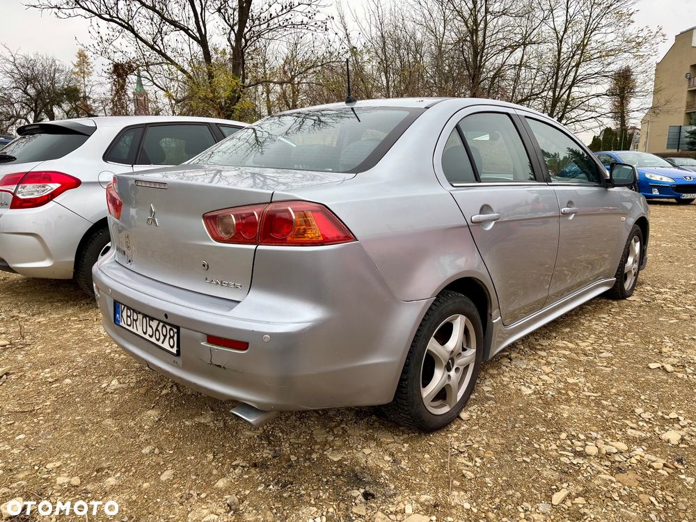 Mitsubishi Lancer 2.0 DID Instyle NAVI - 4