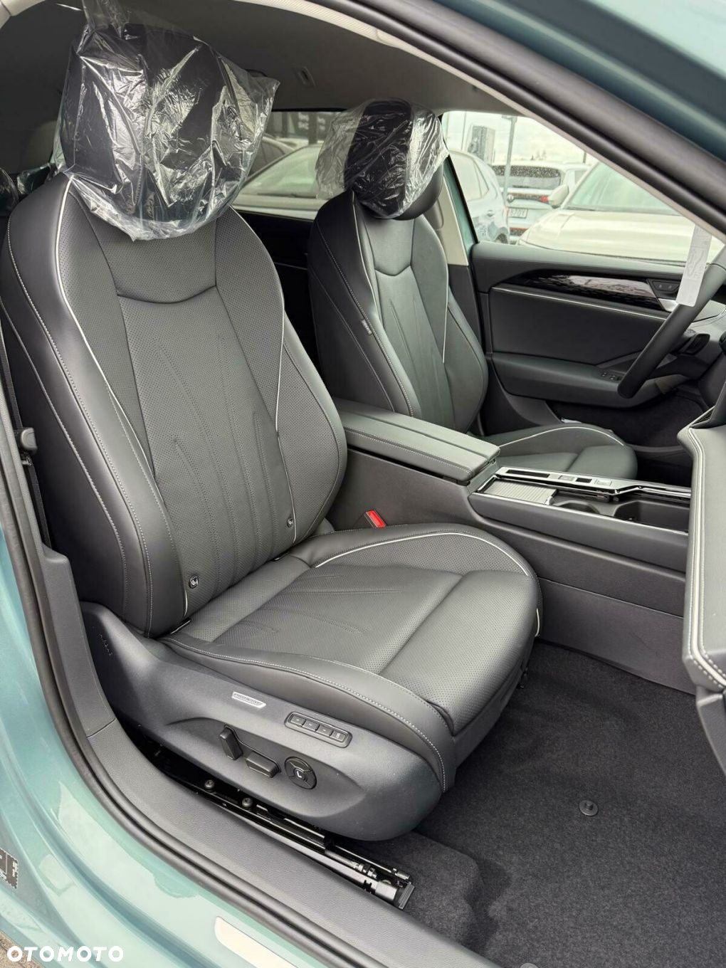 Volkswagen Passat - 12
