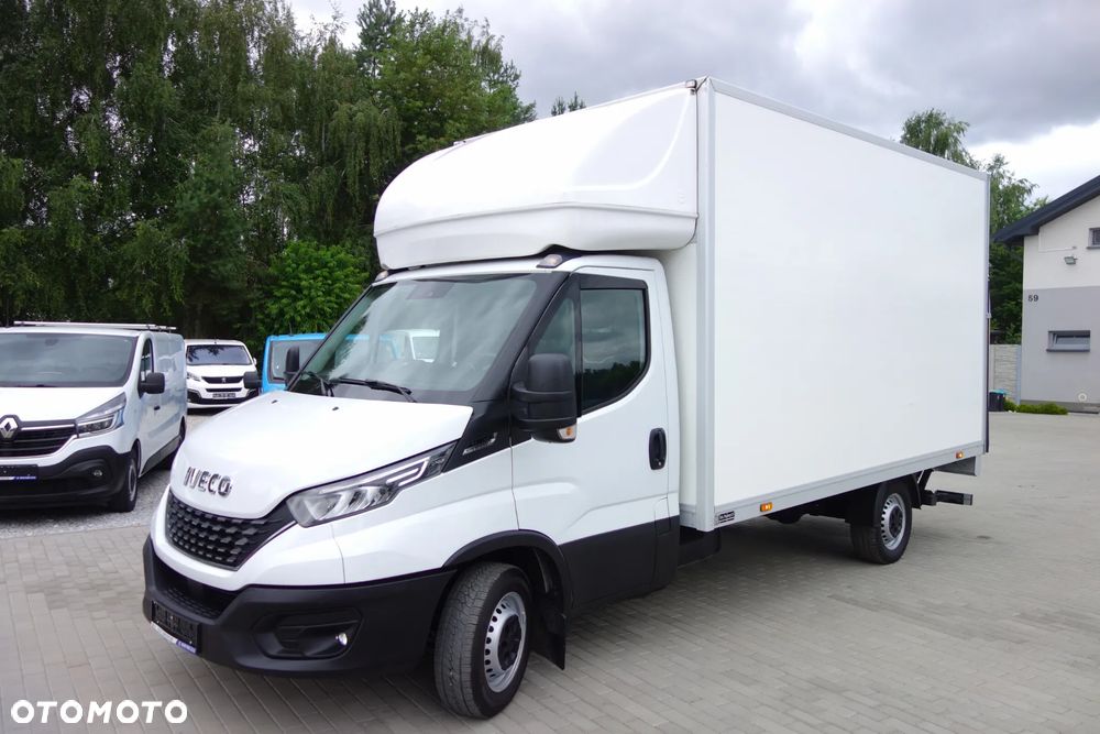 Iveco Daily 35-160 Automat HI-Matic Kontener 4.20 M +Winda 750 kg. Klima Kamera Ledy - 2