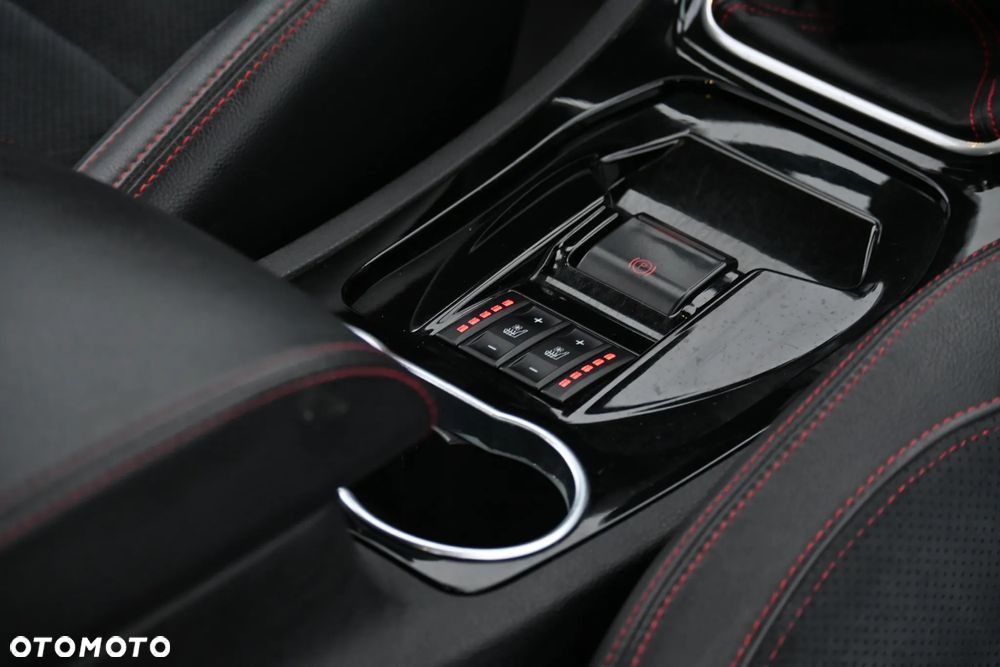 Ford S-Max 2.0 T Platinium X - 26