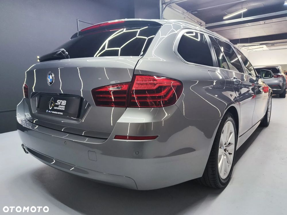 BMW Seria 5 520d Touring - 5