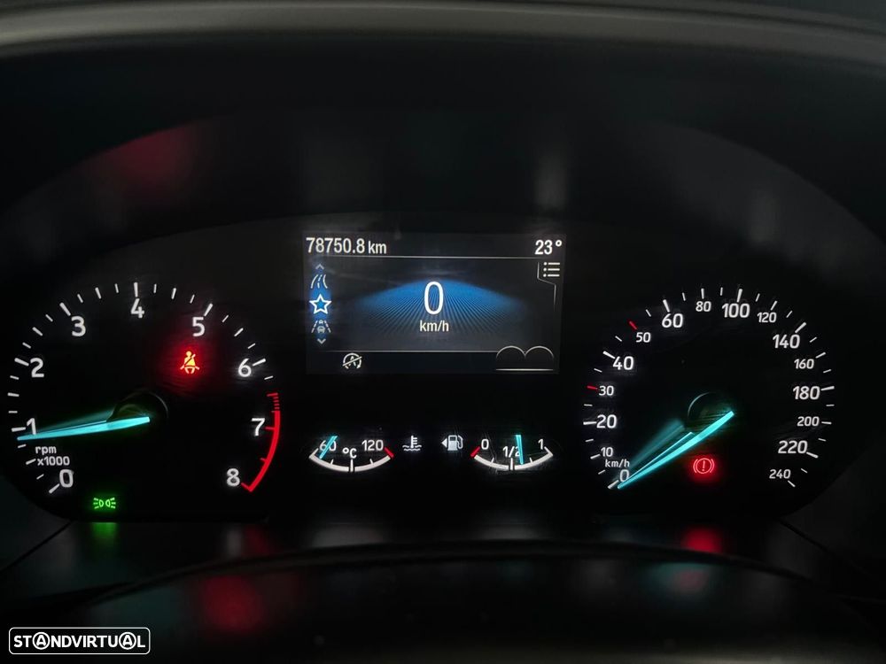 Ford Focus SW 1.0 EcoBoost MHEV ST-Line - 18