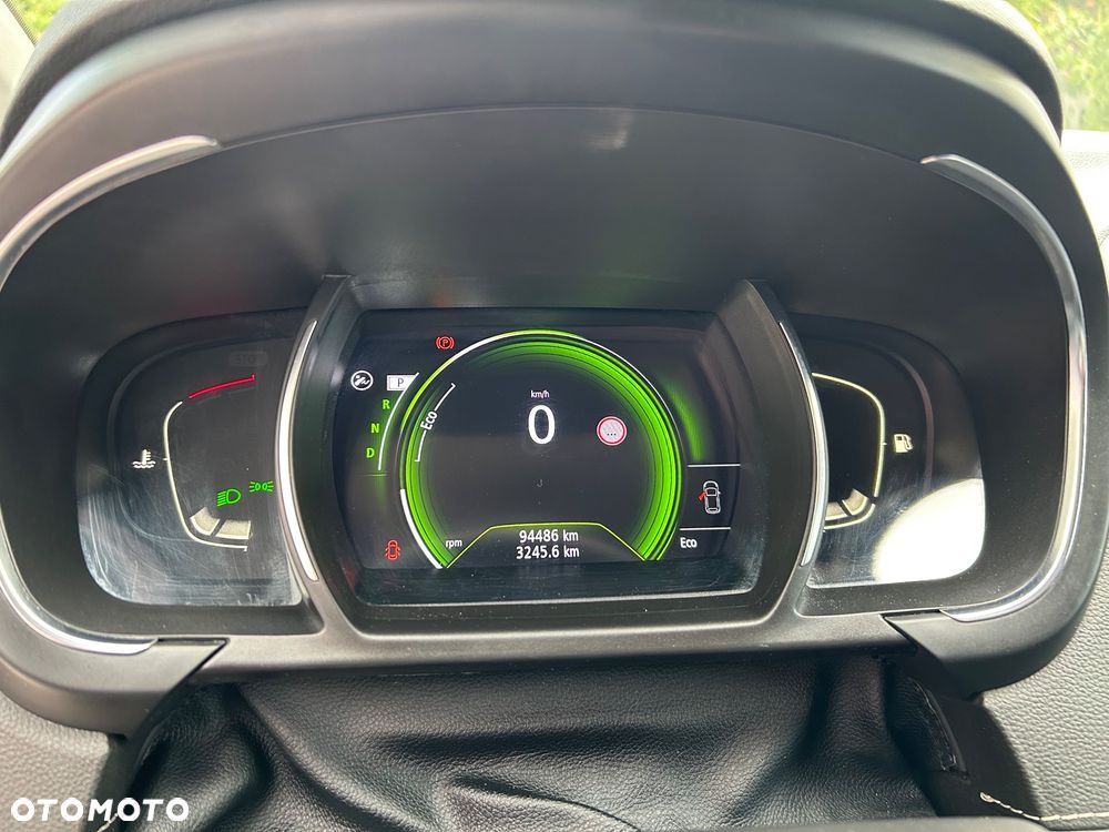 Renault Scenic ENERGY dCi 160 EDC INITIALE PARIS - 12