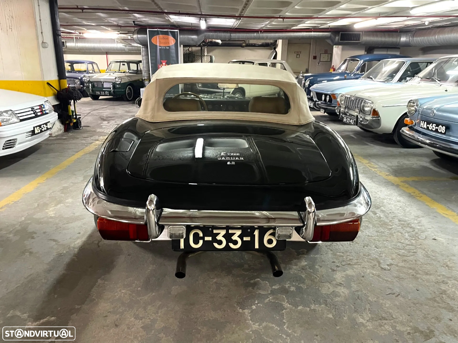 Jaguar E-Type - 6