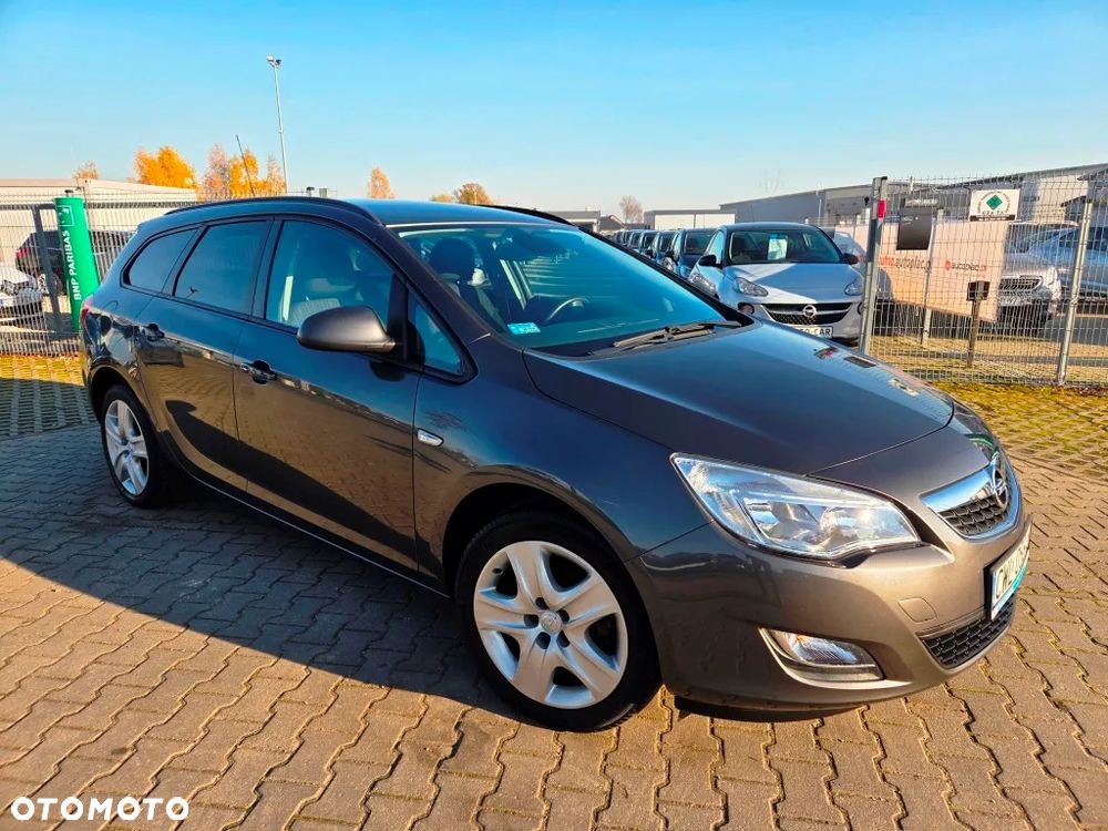 Opel Astra IV 1.4 Essentia - 2