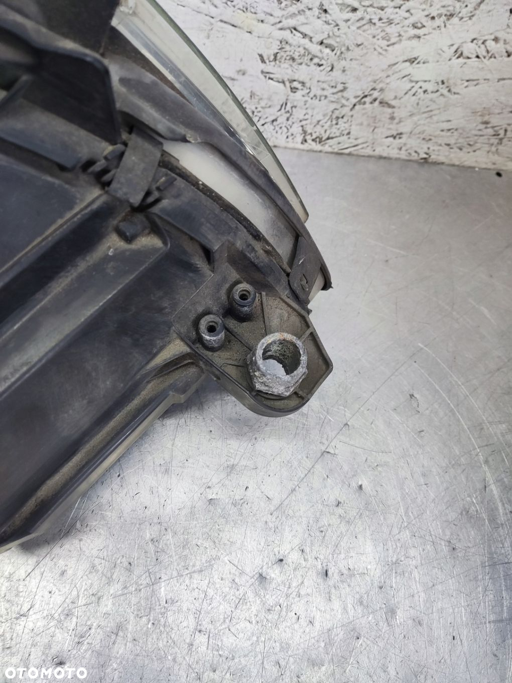 MERCEDES C KLASA W204 LIFT LAMPA LEWA PRZEDNIA UK - 10
