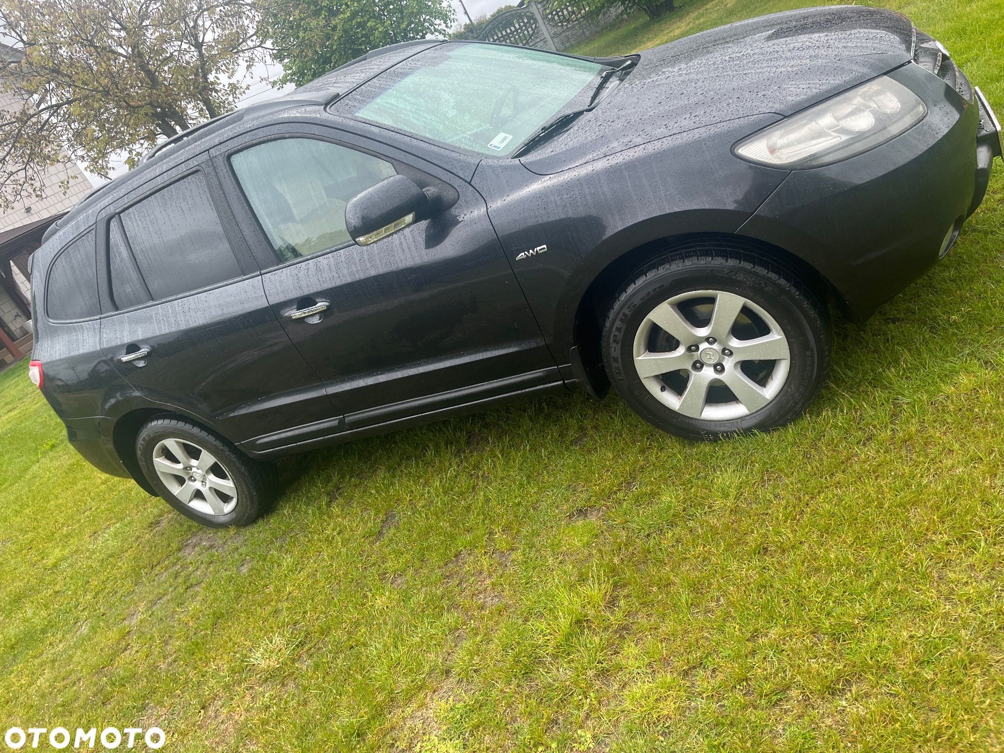 Hyundai Santa Fe - 1