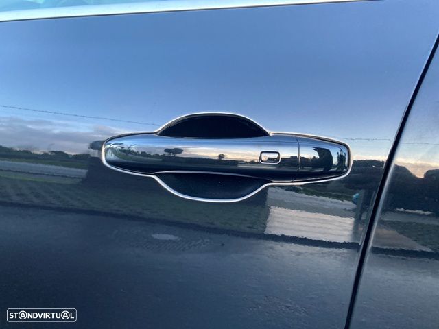 Renault Clio TCe 90 EVOLUTION - 10