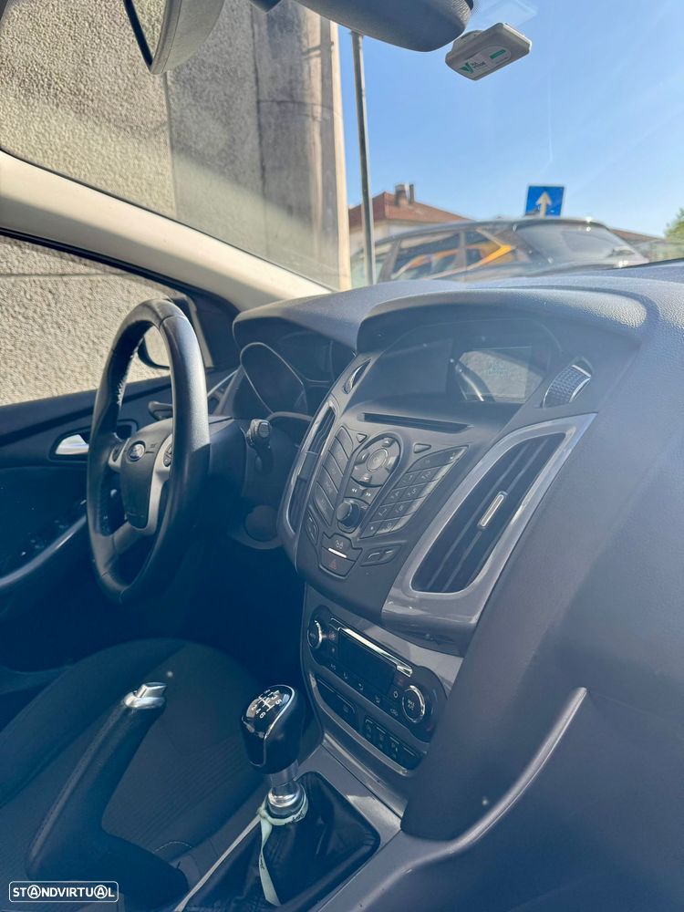 Ford Focus 1.6 TDCi Titanium - 13