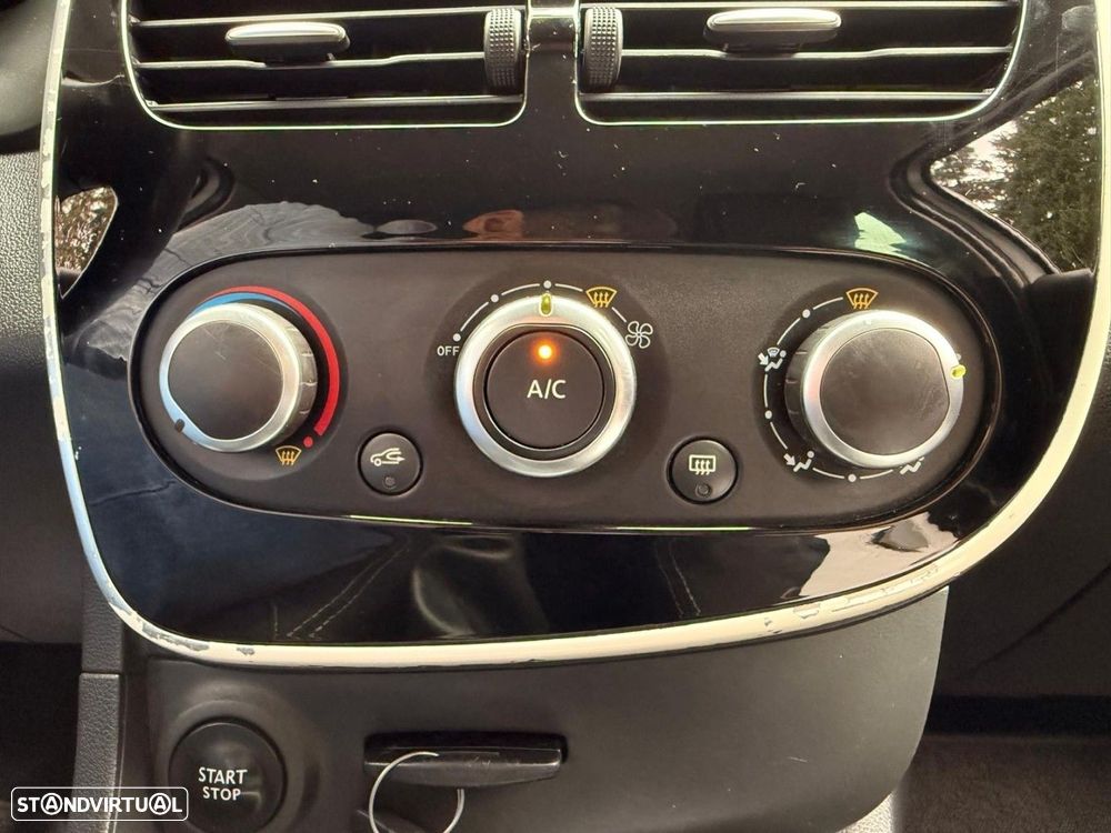 Renault Clio Sport Tourer 0.9 TCe Limited Edition - 18