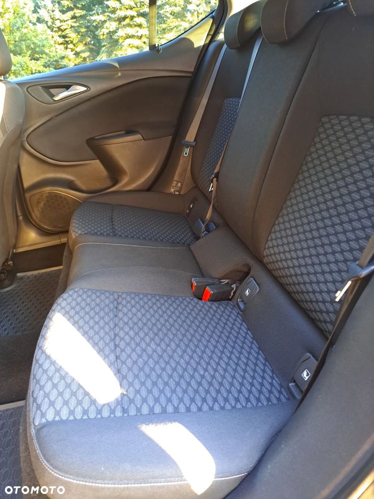 Opel Astra V 1.4 T Enjoy S&S - 12