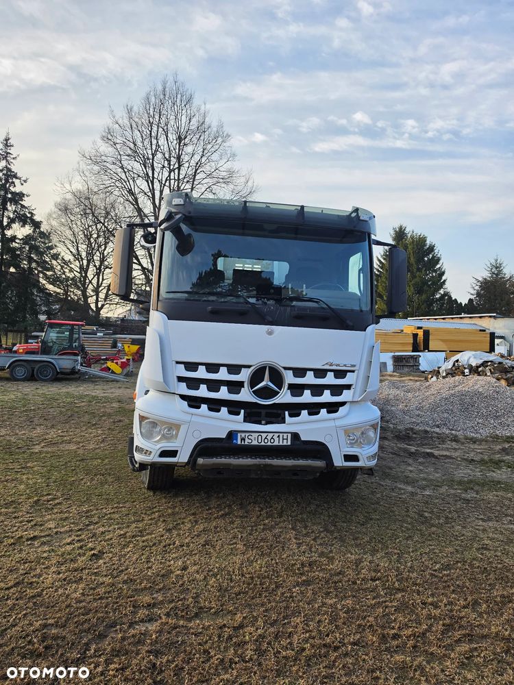 Mercedes-Benz Arocs - 2