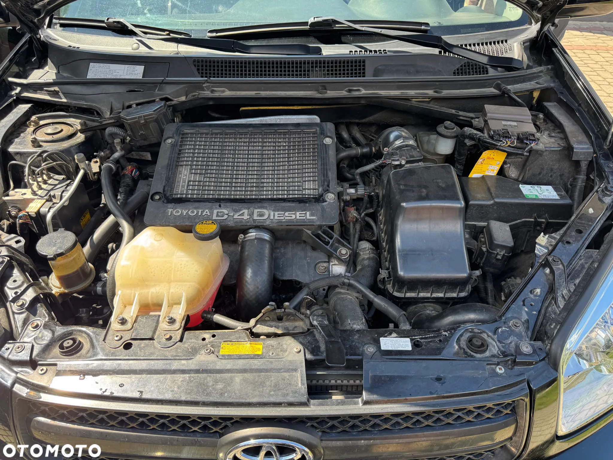 Toyota RAV4 D-4D 4x4 - 13
