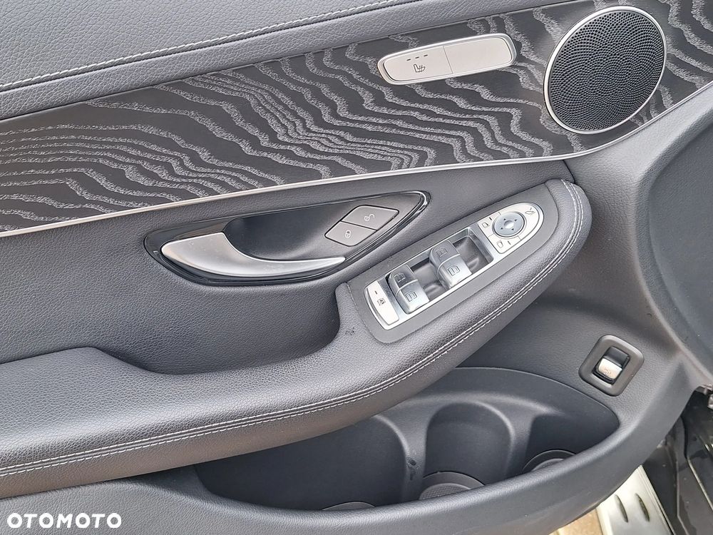 Mercedes-Benz GLC 200 - 10