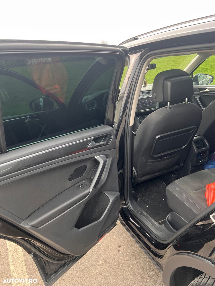 Volkswagen Tiguan 2.0 TDI SCR (BlueMotion Technology) DSG Highline - 25