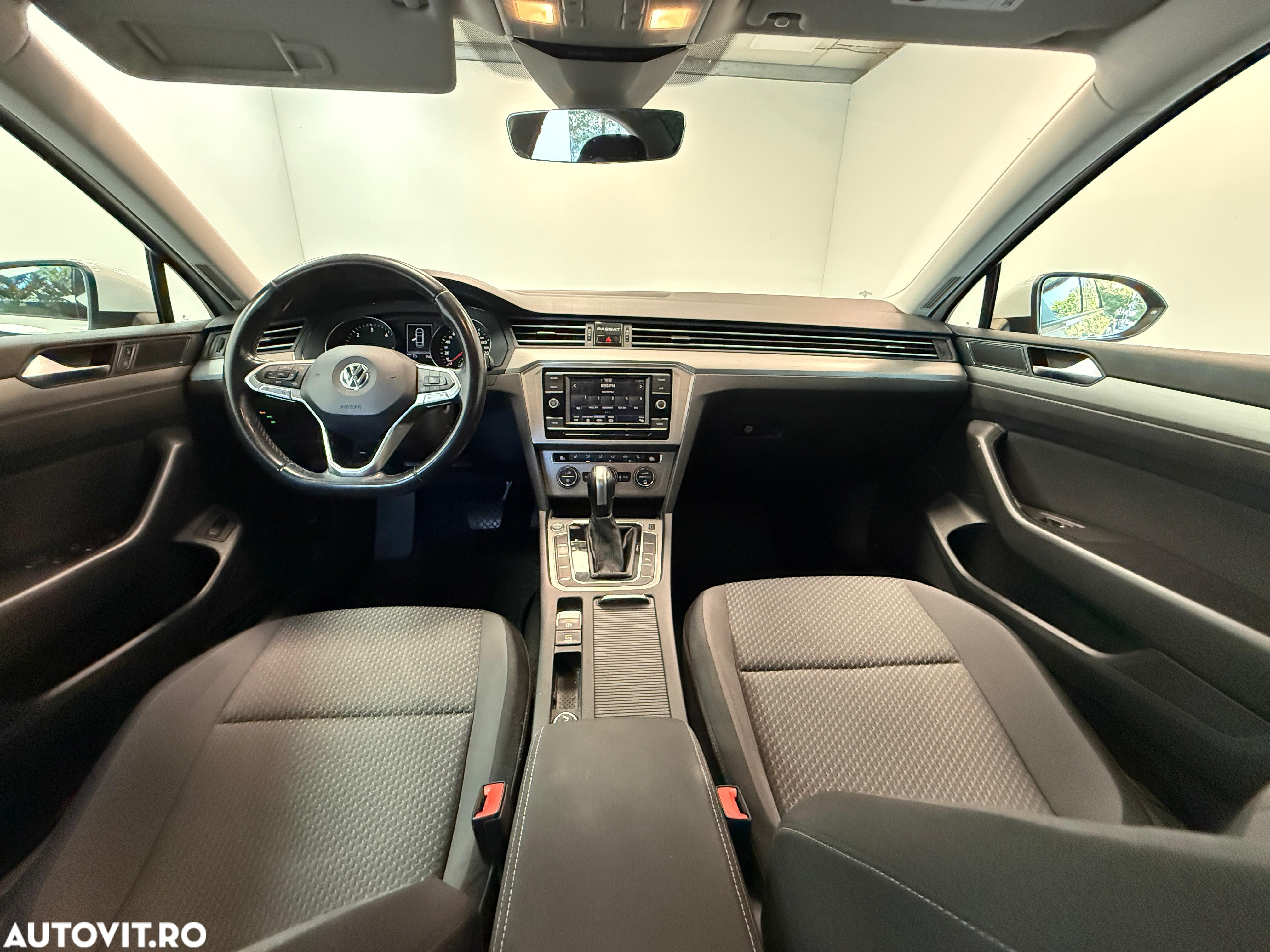 Volkswagen Passat 1.6 TDI DSG Comfortline - 7