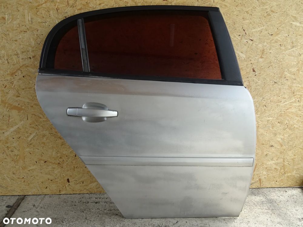 ZDERZAK PRZEDNI PRZÓD OPEL VECTRA C Z157 Z2AU - 12