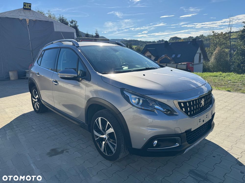 Peugeot 2008 - 4