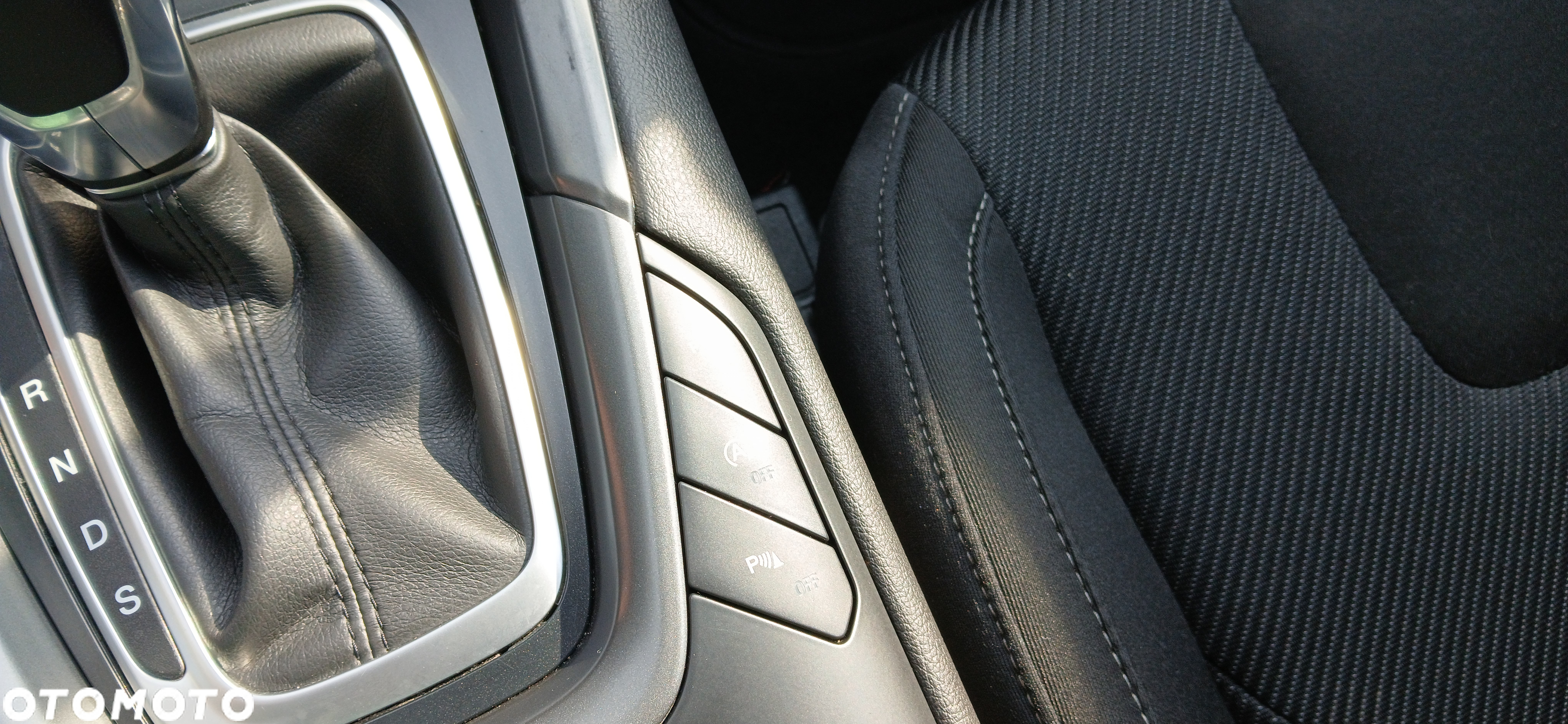 Ford Mondeo 2.0 EcoBlue Titanium - 21
