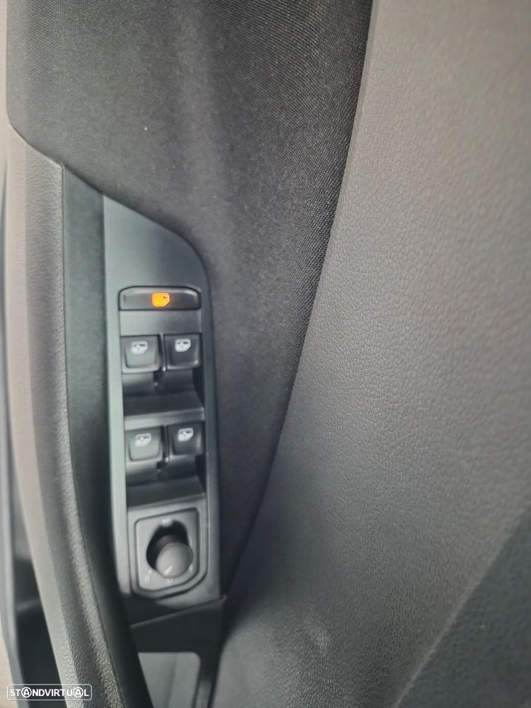 Skoda Kamiq 1.0 TSI DSG - 9